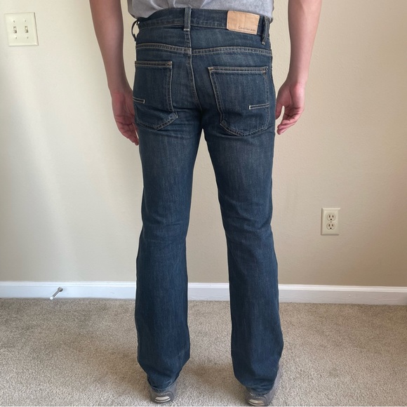 Calvin Klein dark wash Size 30 straight cut / regular length jeans men’s pants - Picture 6 of 12